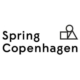 Brandlogo Spring Copenhagen - kreerer dansk design i lækker kvalitet, babuska dukker eller andre finurligheder der pynter i dit hjem