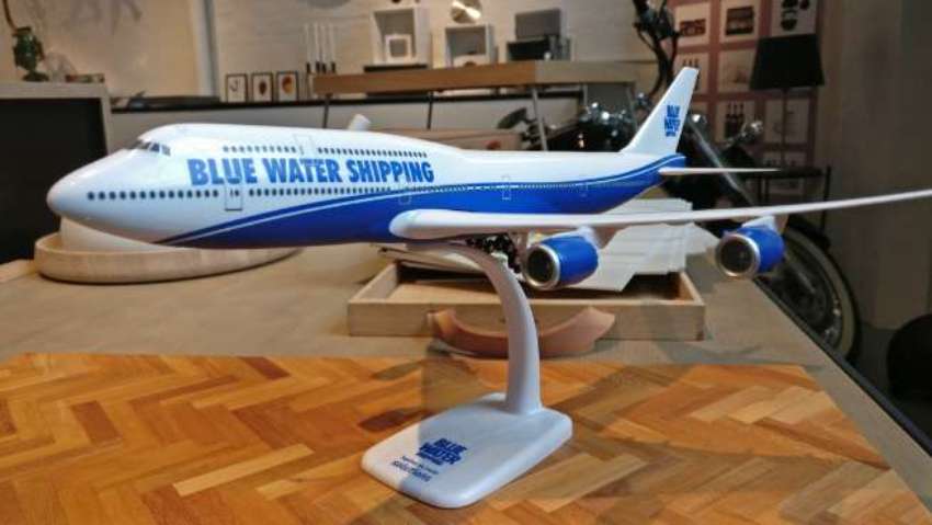 Bluewater Shipping model fly til portfolio